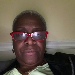 Meet your Posher, Joann